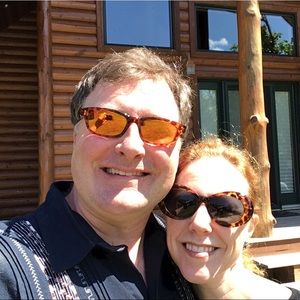 Meet your Posher, Laurel